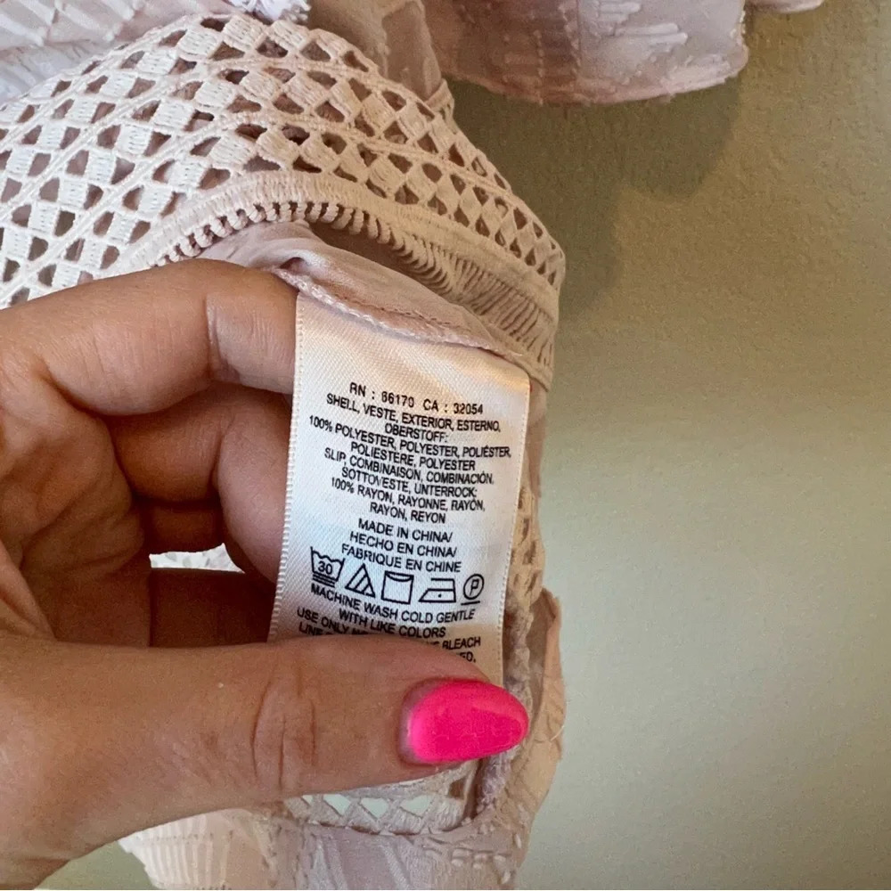 Anthropologie Floreat Esme Bell Sleeve Dress in Pink - Picture 6 of 8